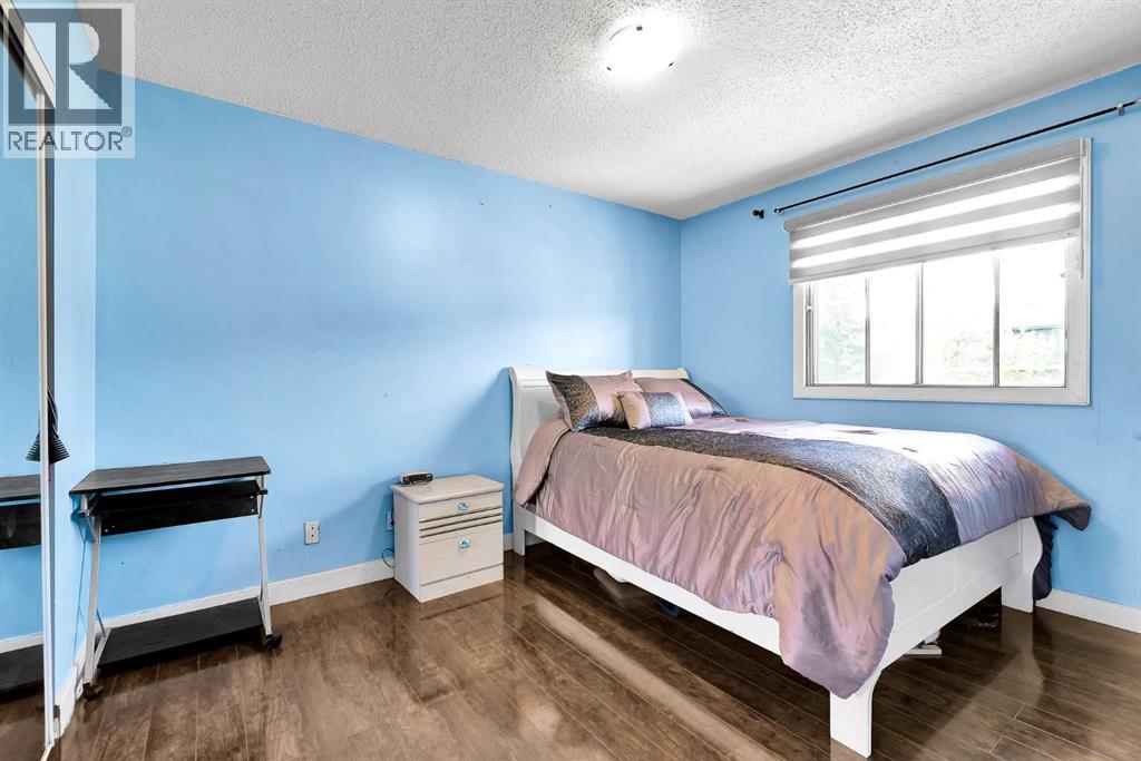 #802 919 38 Street NE - 22