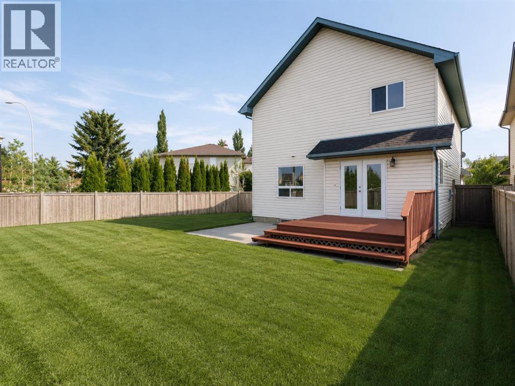 139 Bridlewood Circle SW, Bridlewood, Calgary photo 3