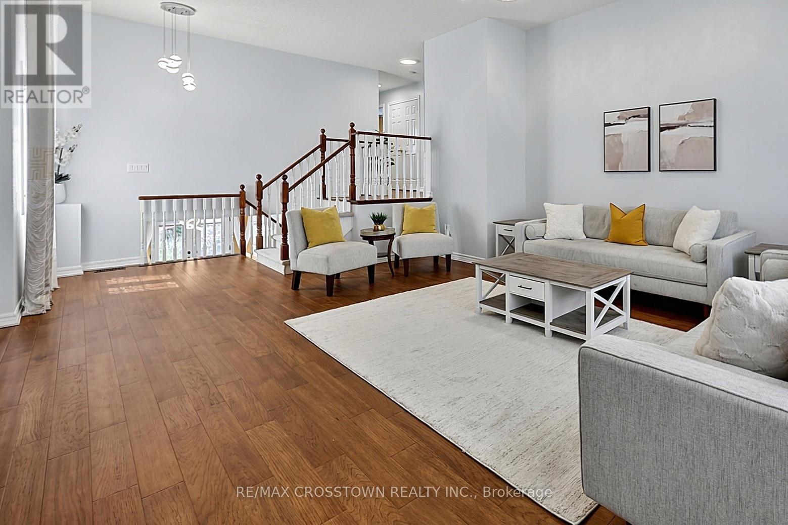 41 RUSSELL HILL DRIVE - 8