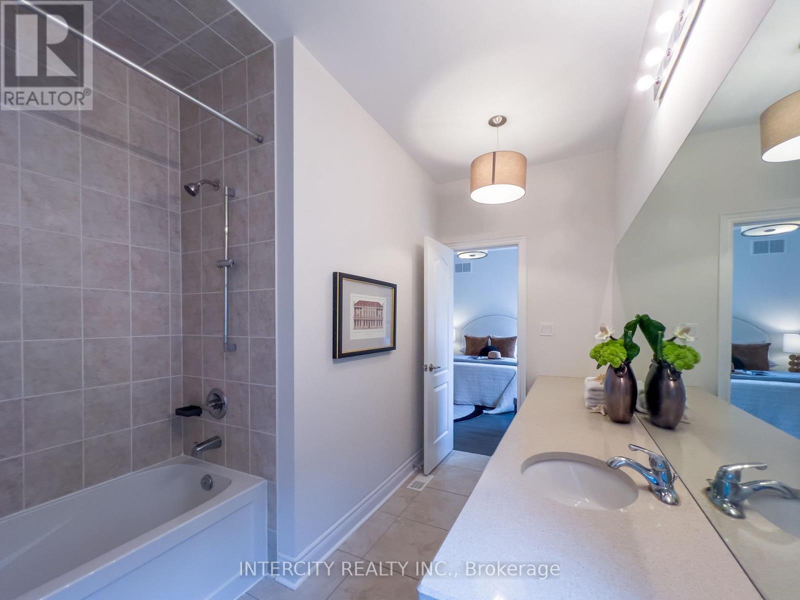 35 CEDARPOINT COURT - 22