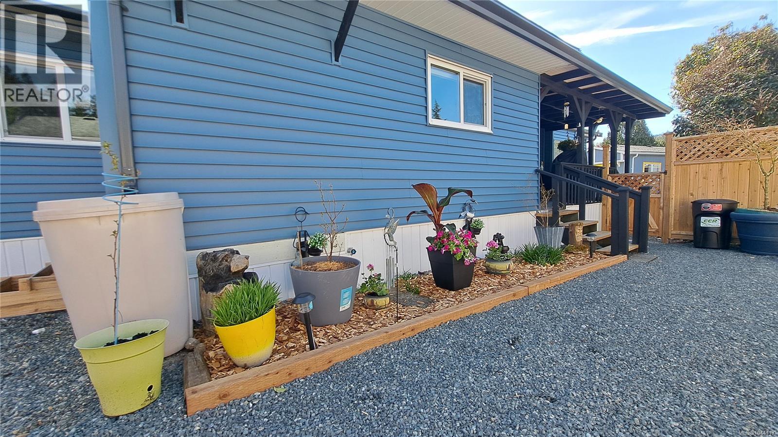 #29 2911 Sooke Lake Rd - 26