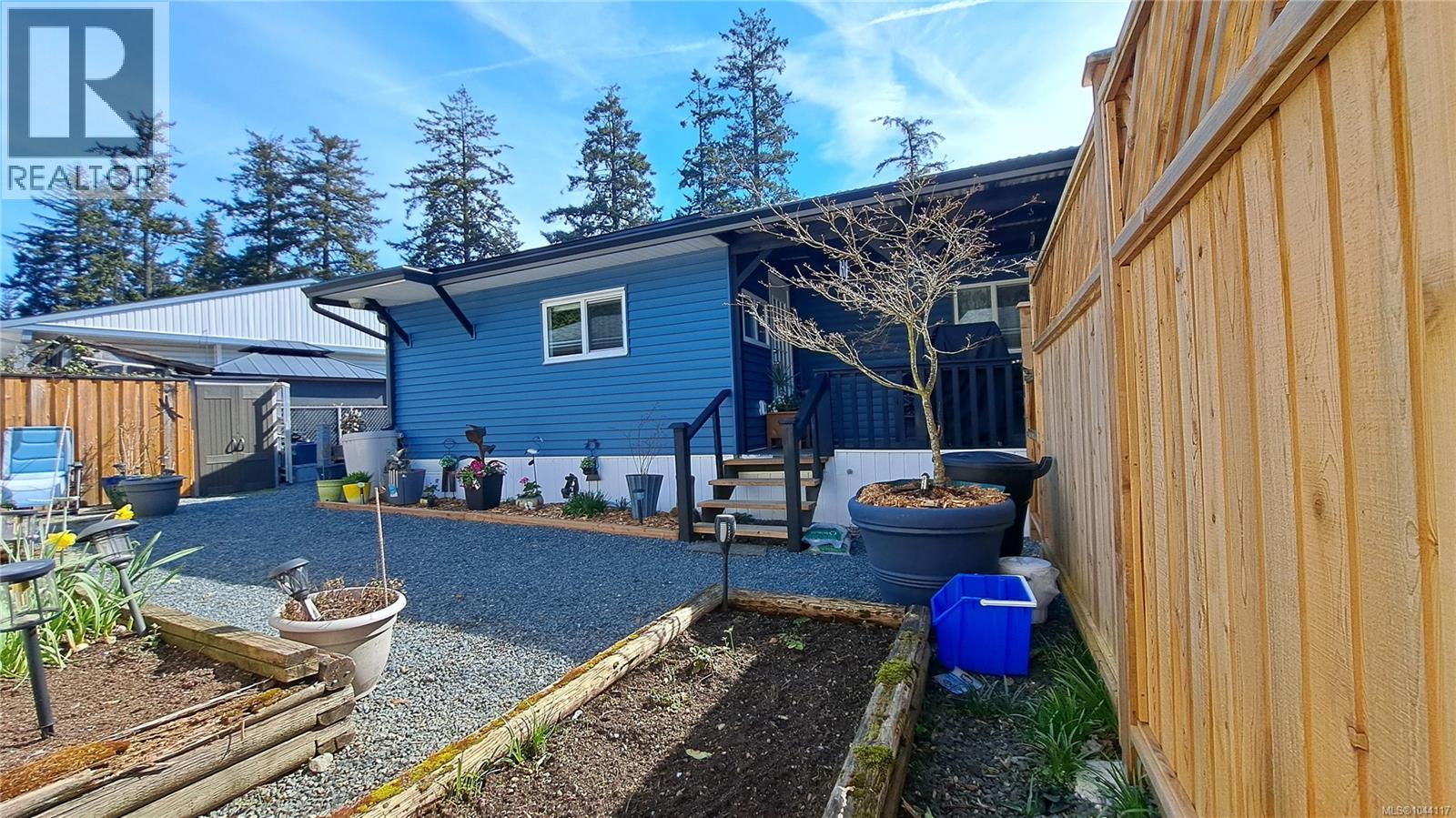 #29 2911 Sooke Lake Rd - 23
