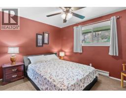353 Clifton Road S, Kelowna, BC V1V1A4 Photo 14