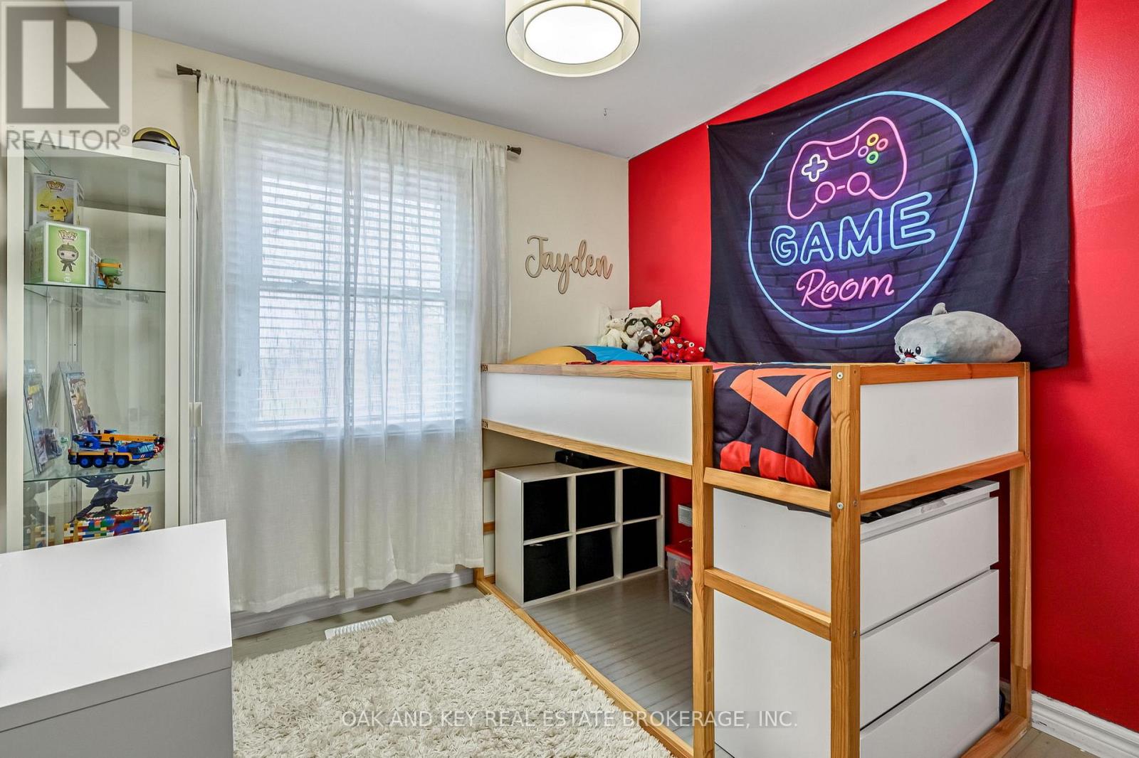 26 SINCLAIR AVENUE - 14