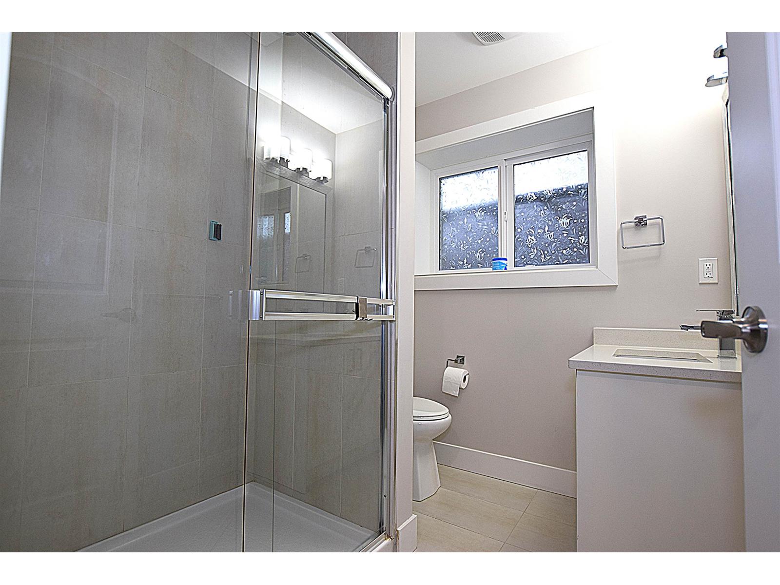 4376 STEPHEN LEACOCK DRIVE, Abbotsford