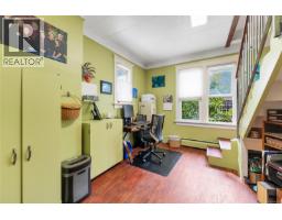 384 Burnside Rd E, Victoria, BC V9A1A5 Photo 21