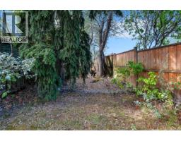 384 Burnside Rd E, Victoria, BC V9A1A5 Photo 48