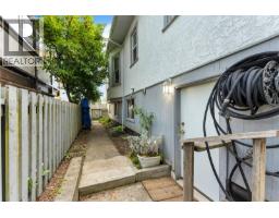 384 Burnside Rd E, Victoria, BC V9A1A5 Photo 52
