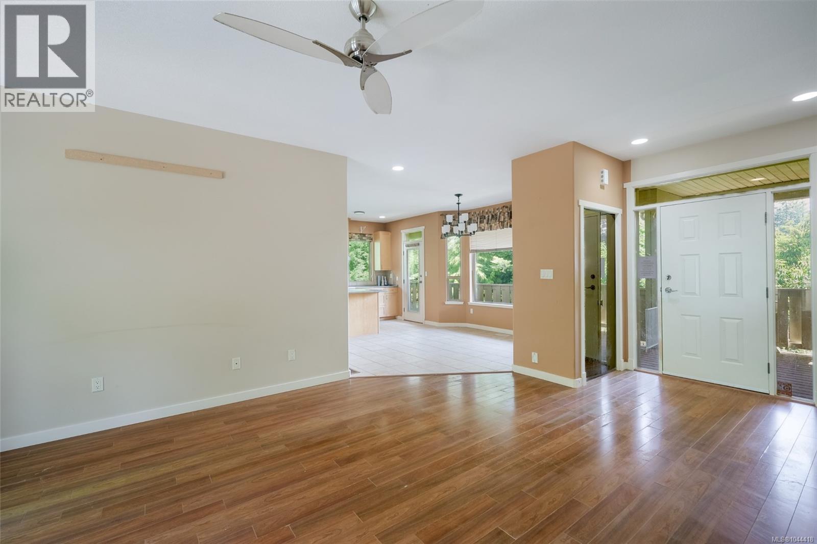 126 Bayridge Pl - Image 12
