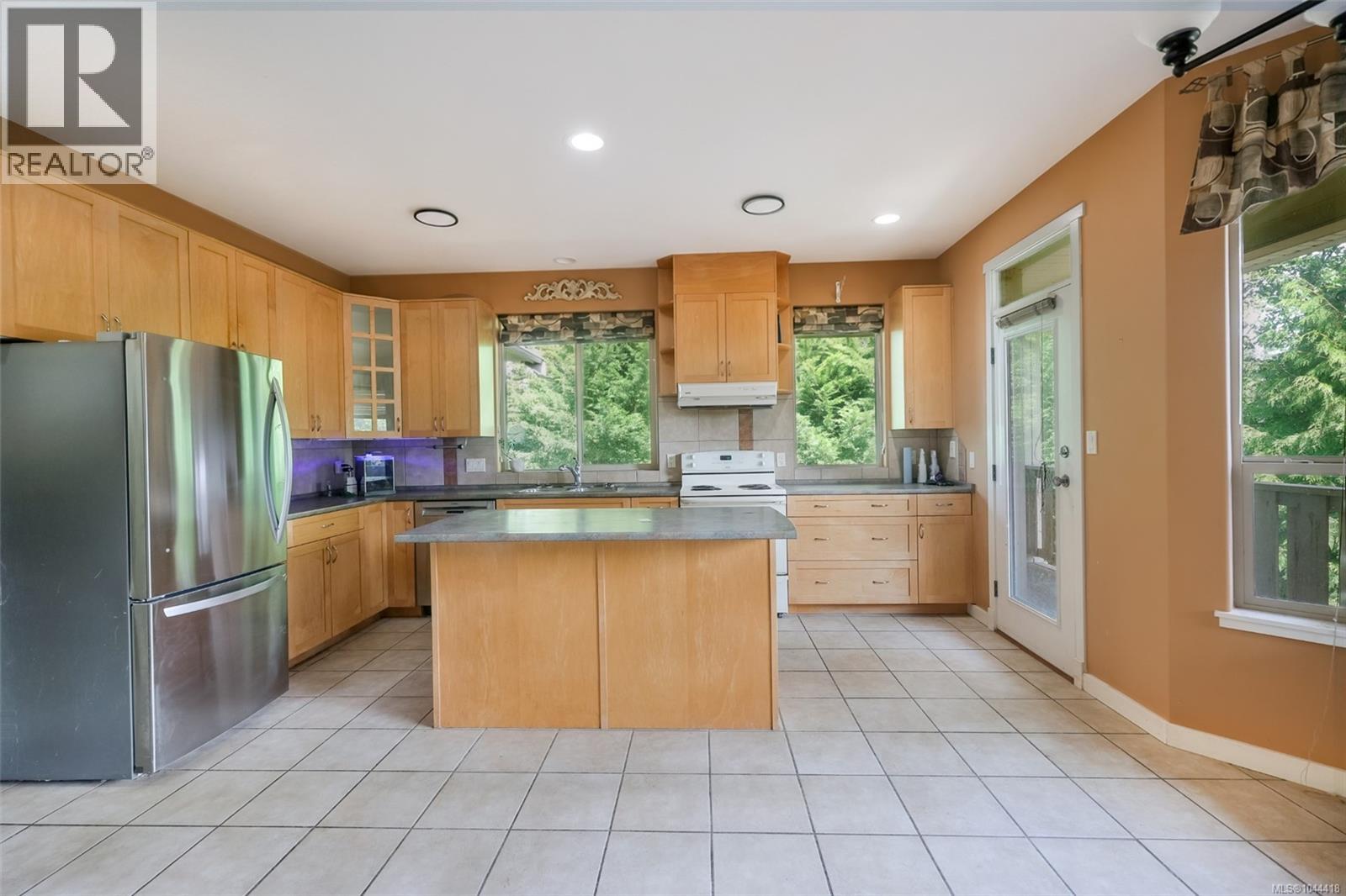 126 Bayridge Pl - Image 15