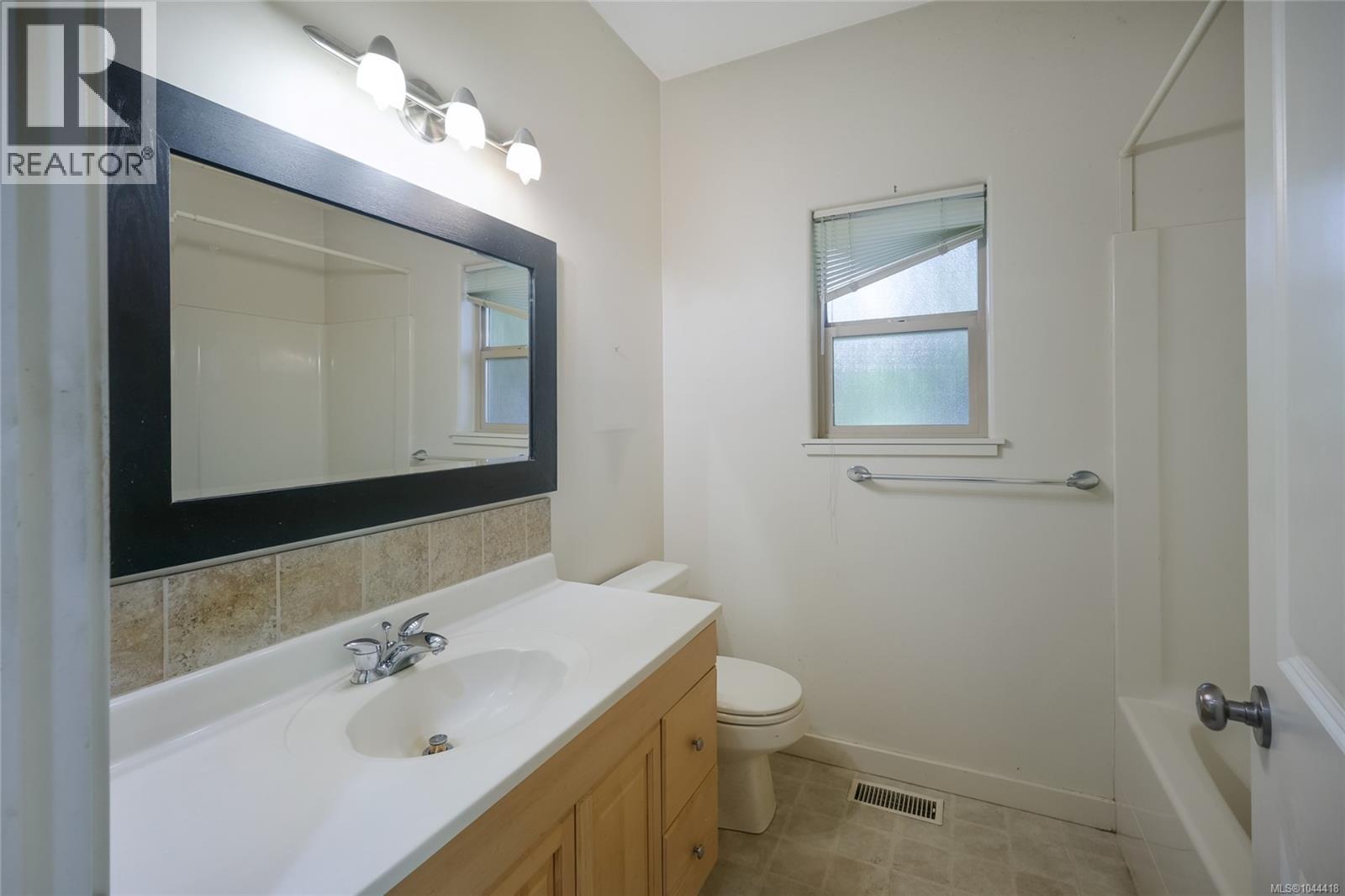 126 Bayridge Pl - Image 19