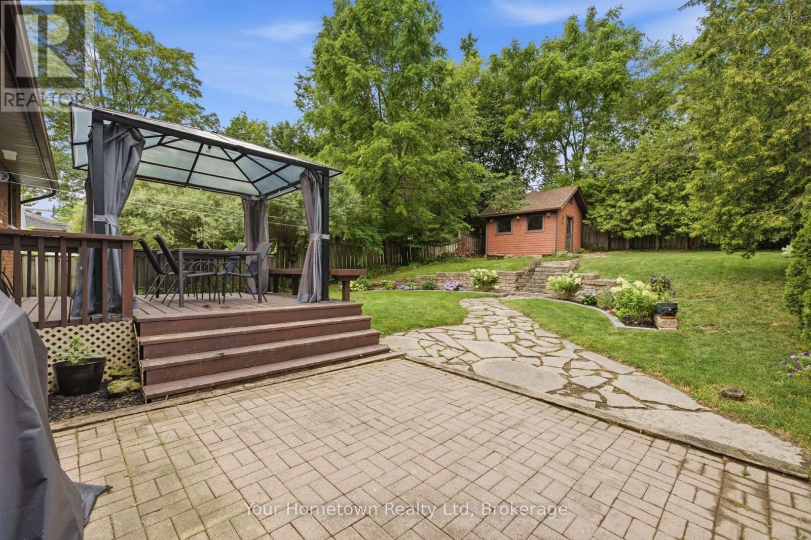 575 BLAIR STREET - 20