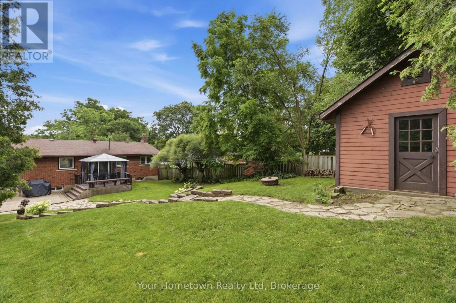575 BLAIR STREET - 22