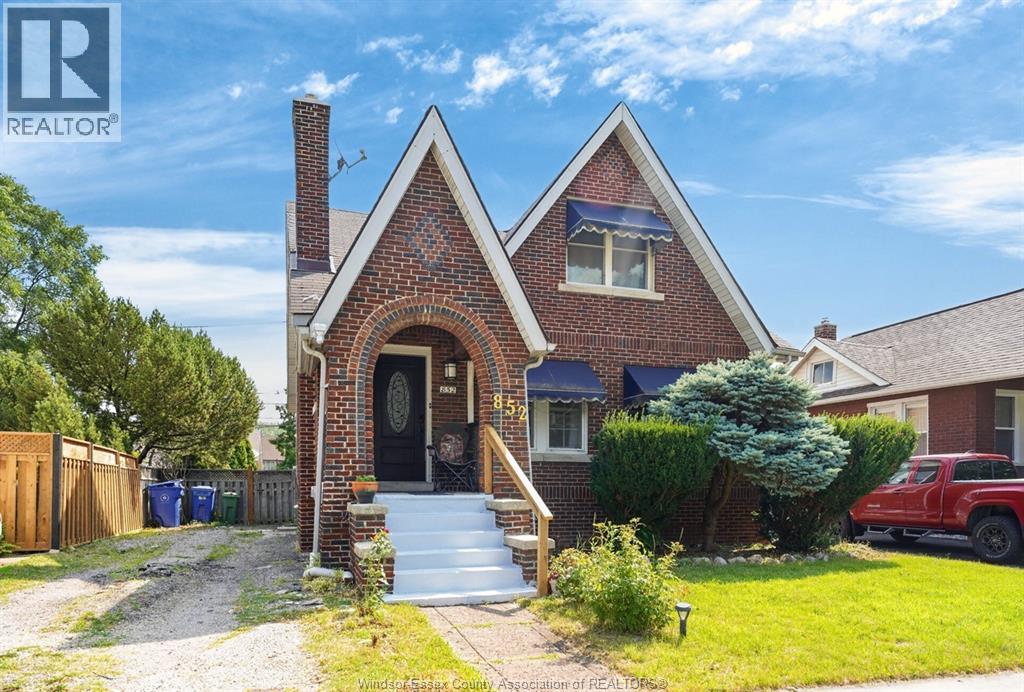 852 REEDMERE