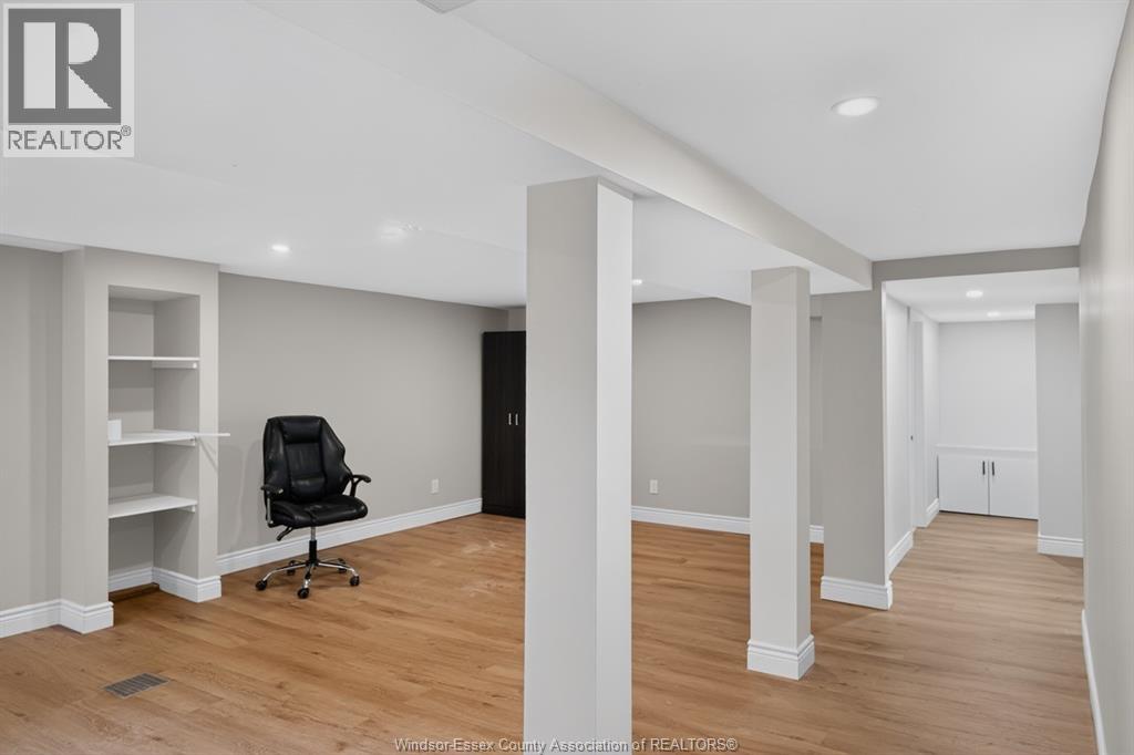 852 REEDMERE - 23