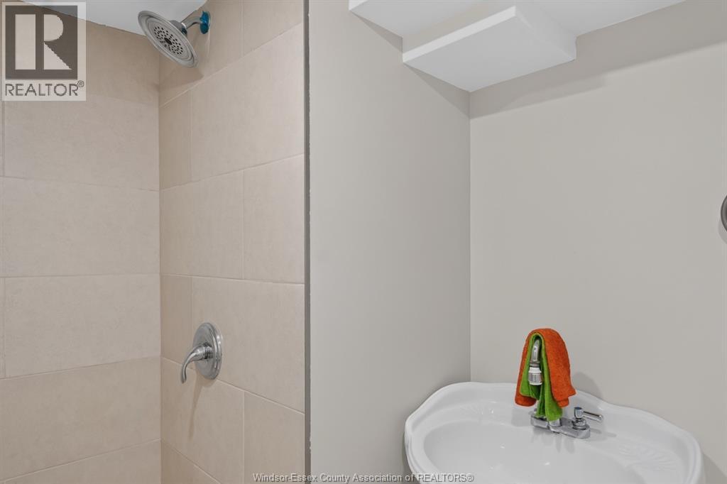 852 REEDMERE - 25