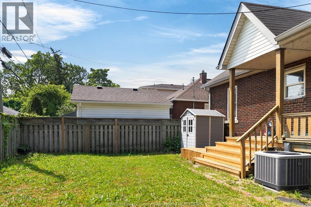 852 REEDMERE - 28