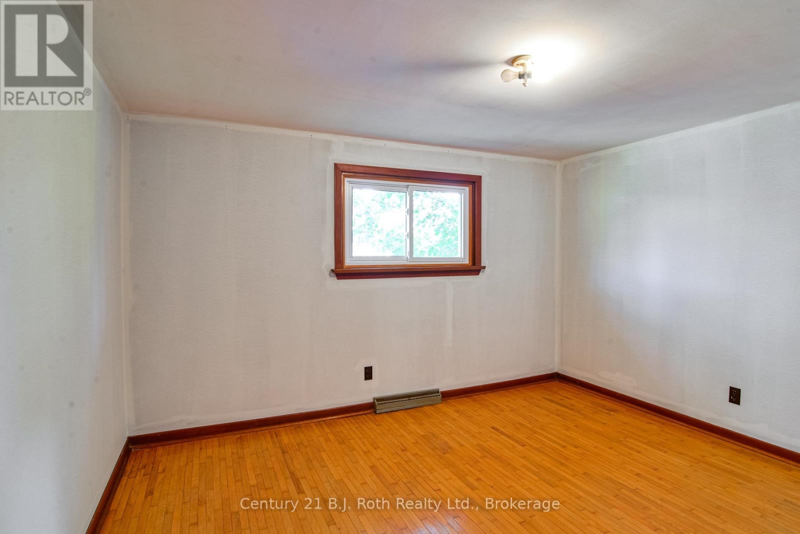 398 OLD MUSKOKA ROAD - 13
