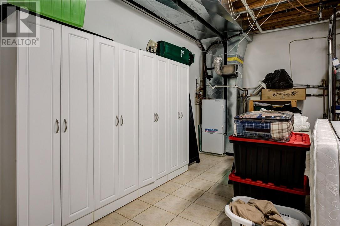 1326 ATTLEE Avenue - 21