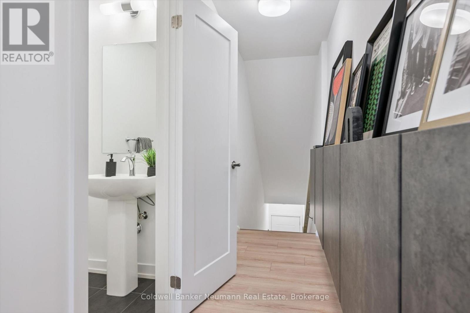 #96 940 ST DAVID STREET - Image 13