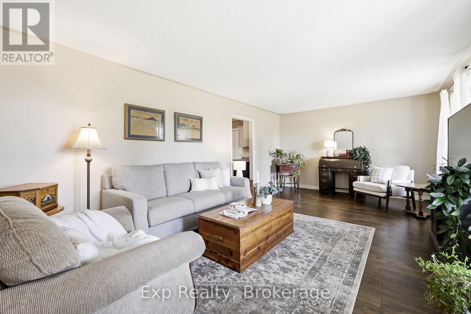 7402 BYERS ROAD - 8