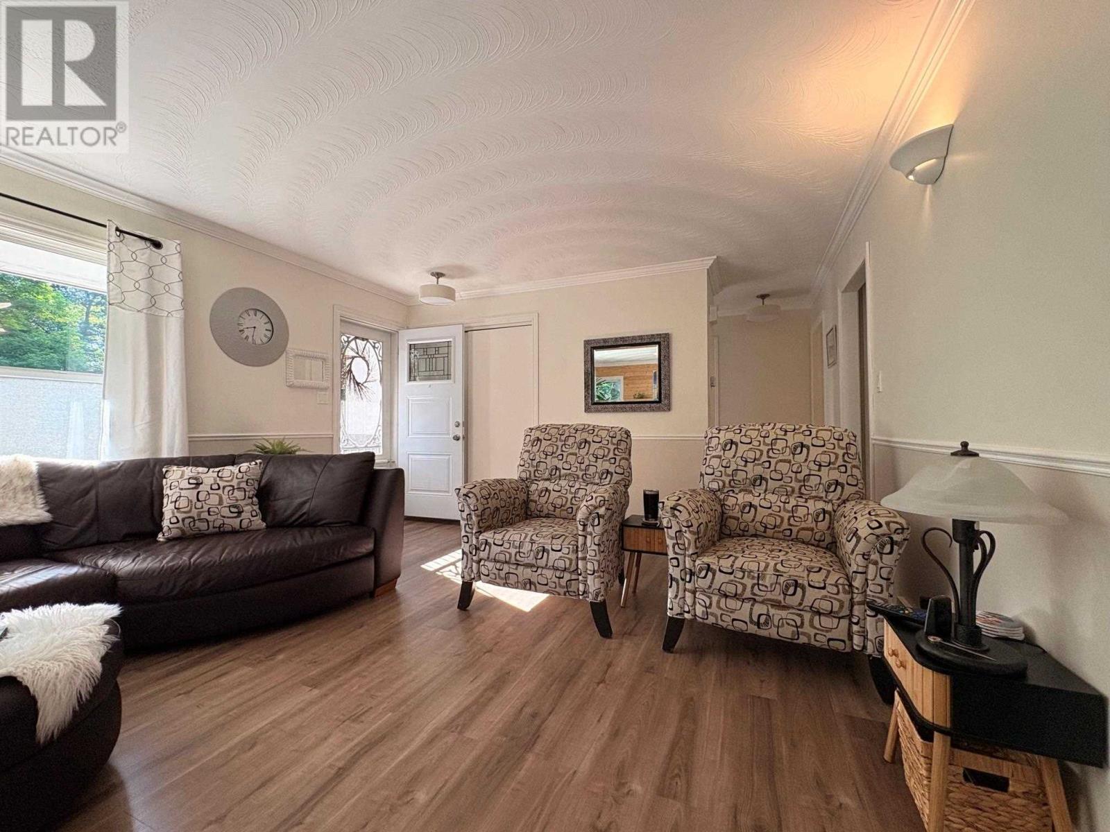 3045 Canoe Point RD - Image 8