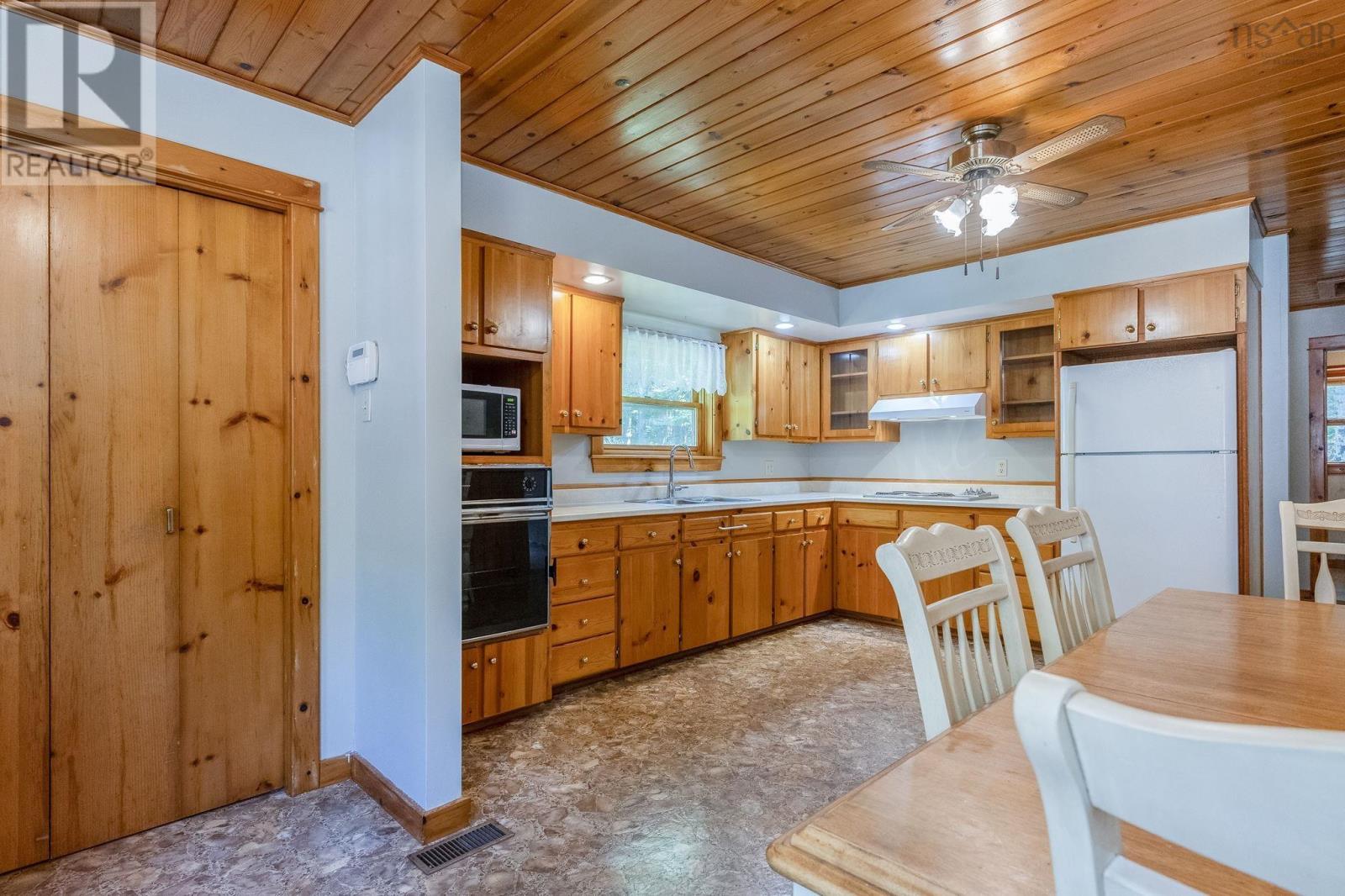 Property 8 of 49 of 258 Trout Lake Road
