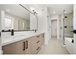8533 223a St Nw, Edmonton, AB T5T8A2 Photo 27