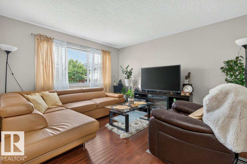 692 SECORD Boulevard NW - Photo 10