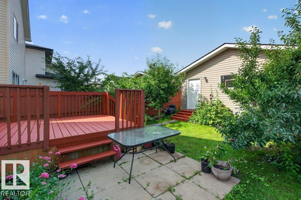 692 SECORD Boulevard NW - Photo 26