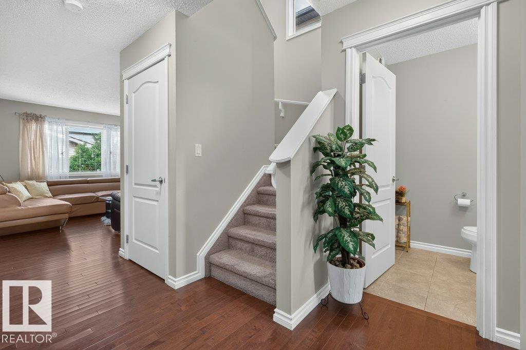 692 SECORD BV NW, Secord, Edmonton photo 3
