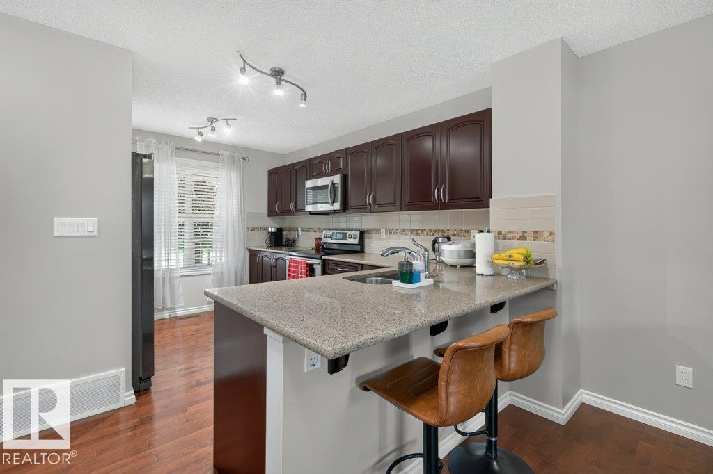 692 SECORD Boulevard NW - Photo 6