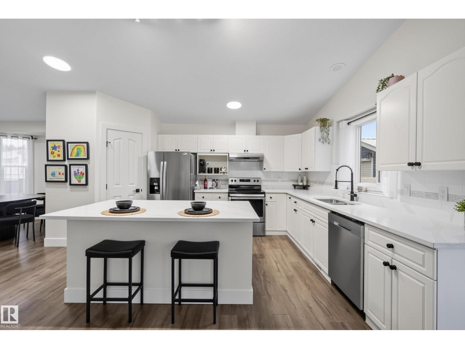 6741 162A AV NW - Image 10
