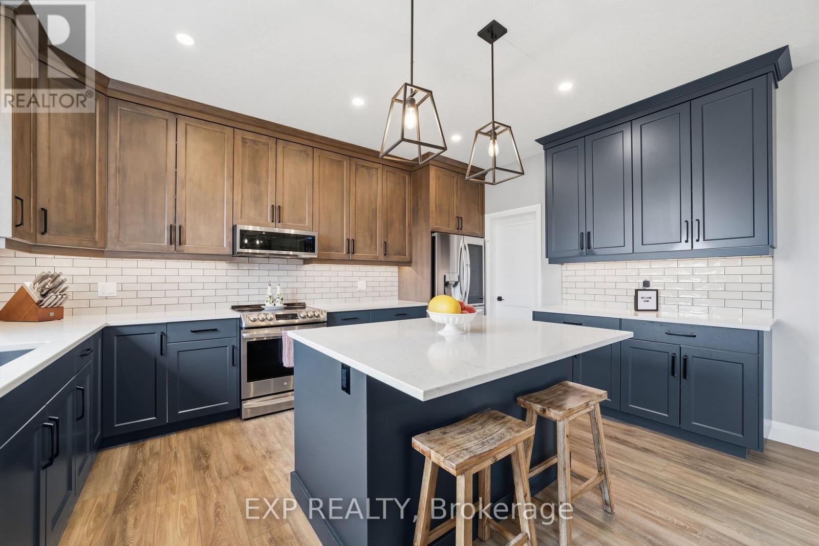 120 LILA STREET - 17