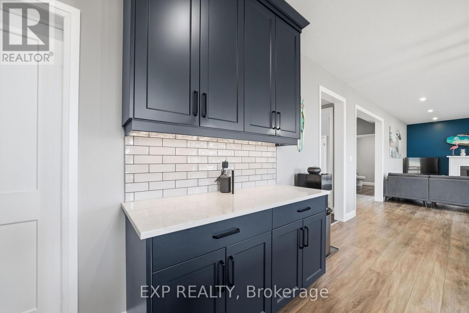 120 LILA STREET - 18