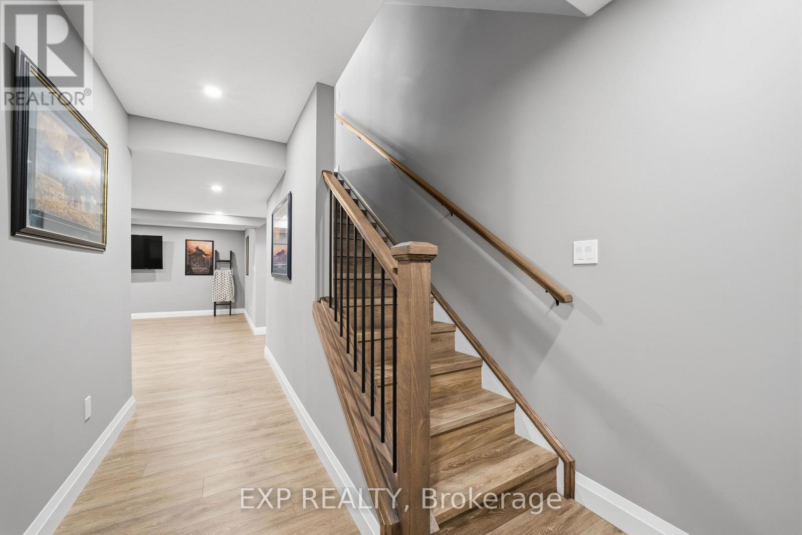 120 LILA STREET - 34