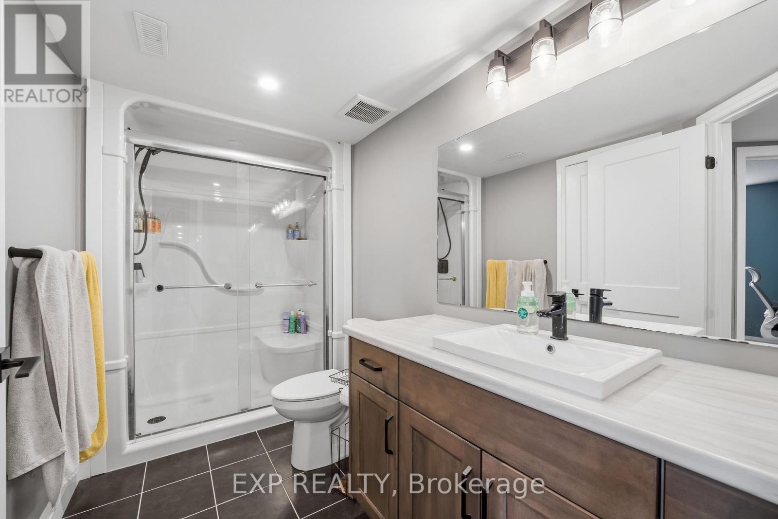 120 LILA STREET - 37