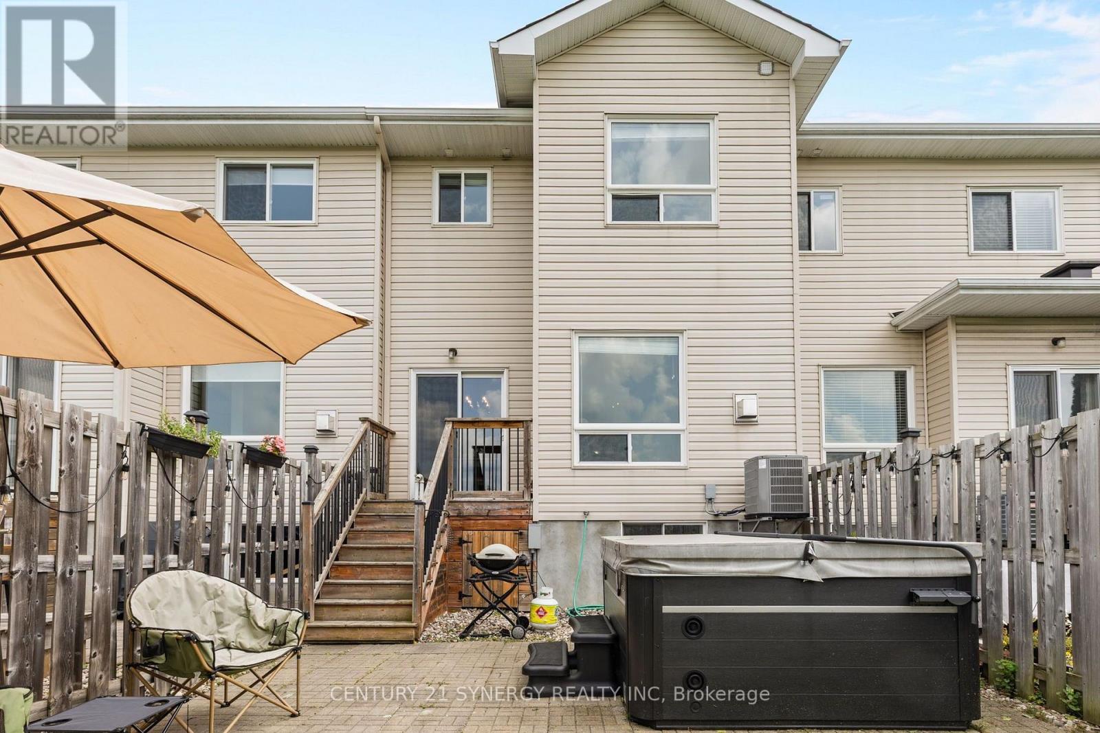 3 Bed, 3 Bath House for Sale in Ottawa – 966 TOROVIN PRIVATE, Ottawa – MLS# X13619664 - Image 42