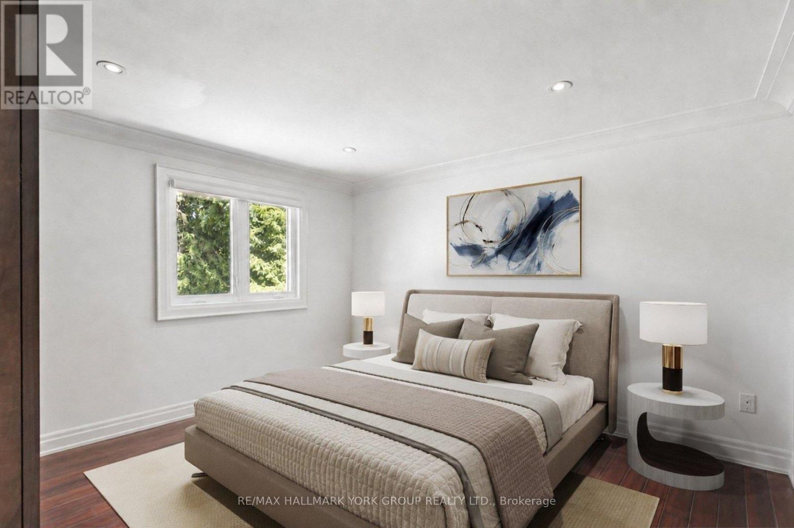 256 BANNER LANE - 32