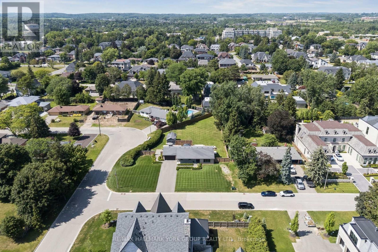 256 BANNER LANE - 45