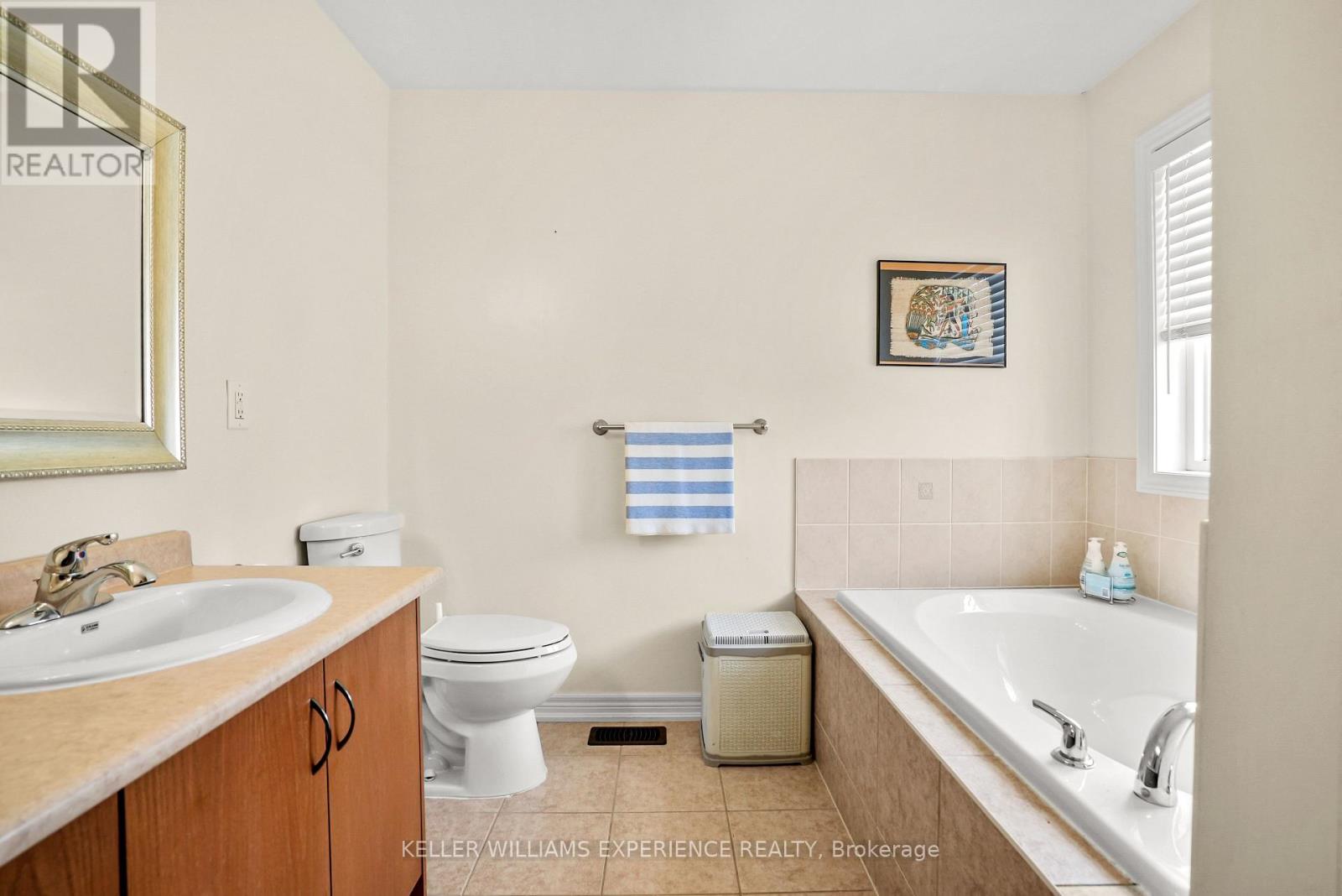 1296 DALLMAN STREET - 23