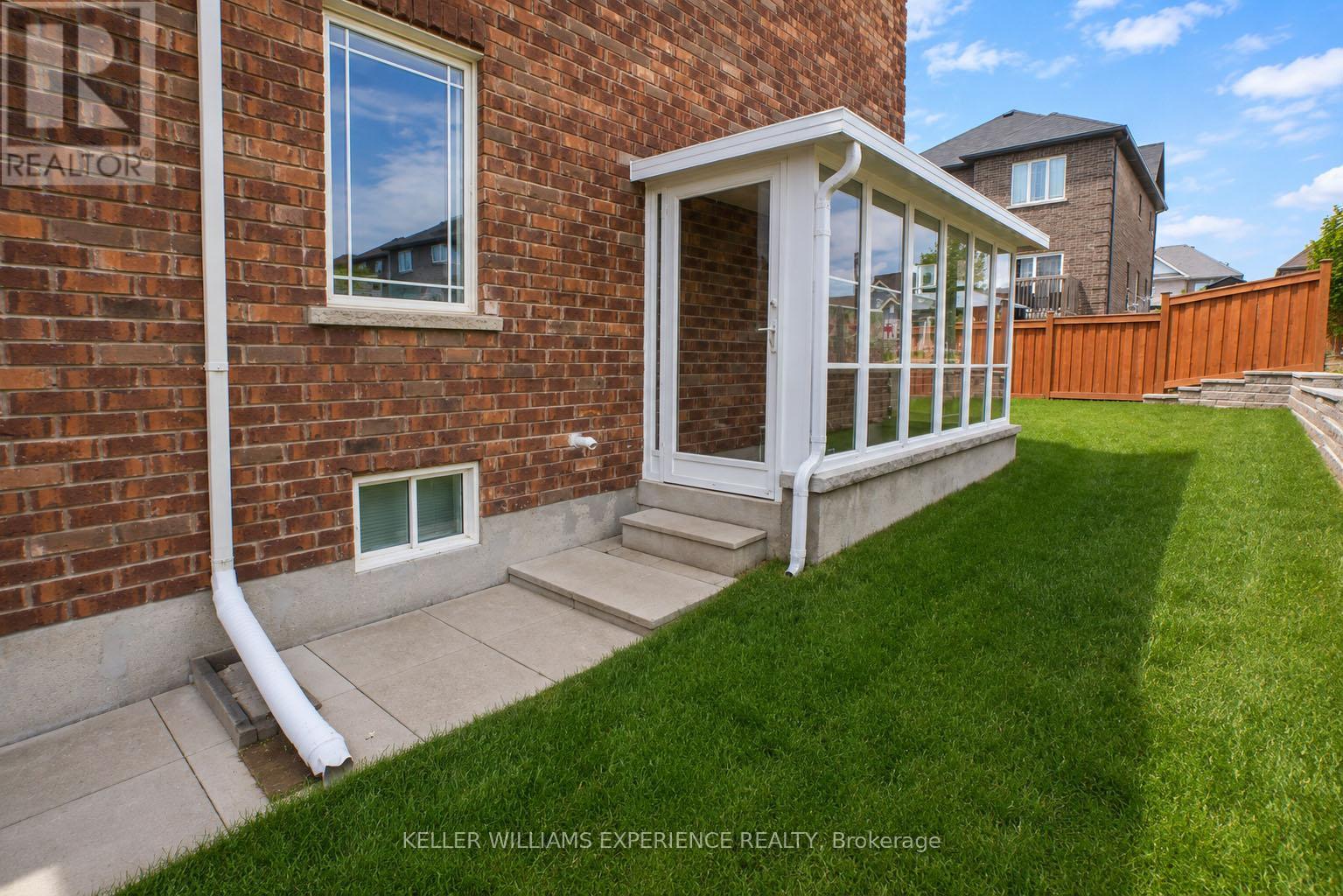 1296 DALLMAN STREET - 36