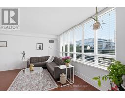 Kitchen - 312 - 2285 Lake Shore Boulevard W, Toronto, ON M8V3X9 Photo 6
