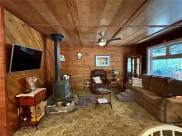 55 Aspen Drive, Hillside Beach, MB R0E2A0 Photo 14