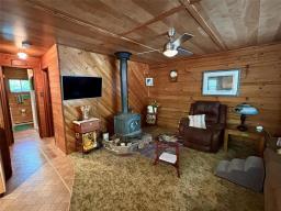 55 Aspen Drive, Hillside Beach, MB R0E2A0 Photo 15