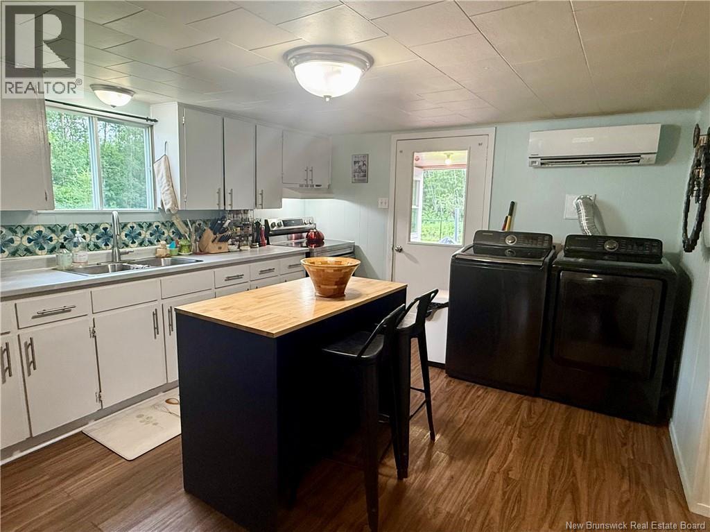 1567 Beaverbrook Road - 11