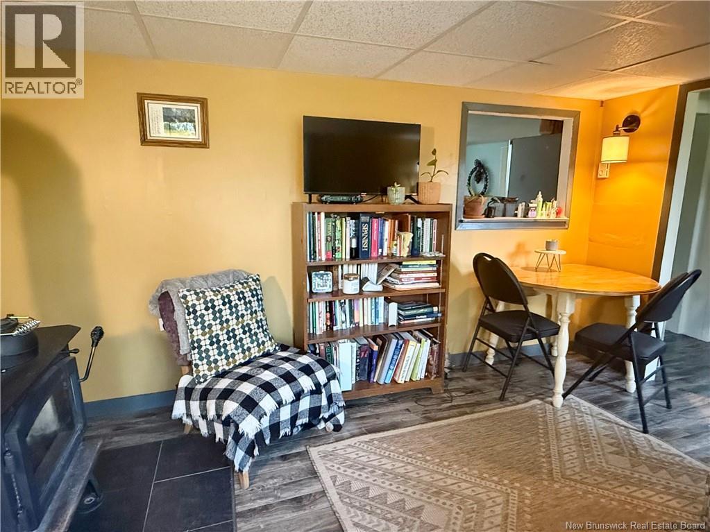 1567 Beaverbrook Road - 13