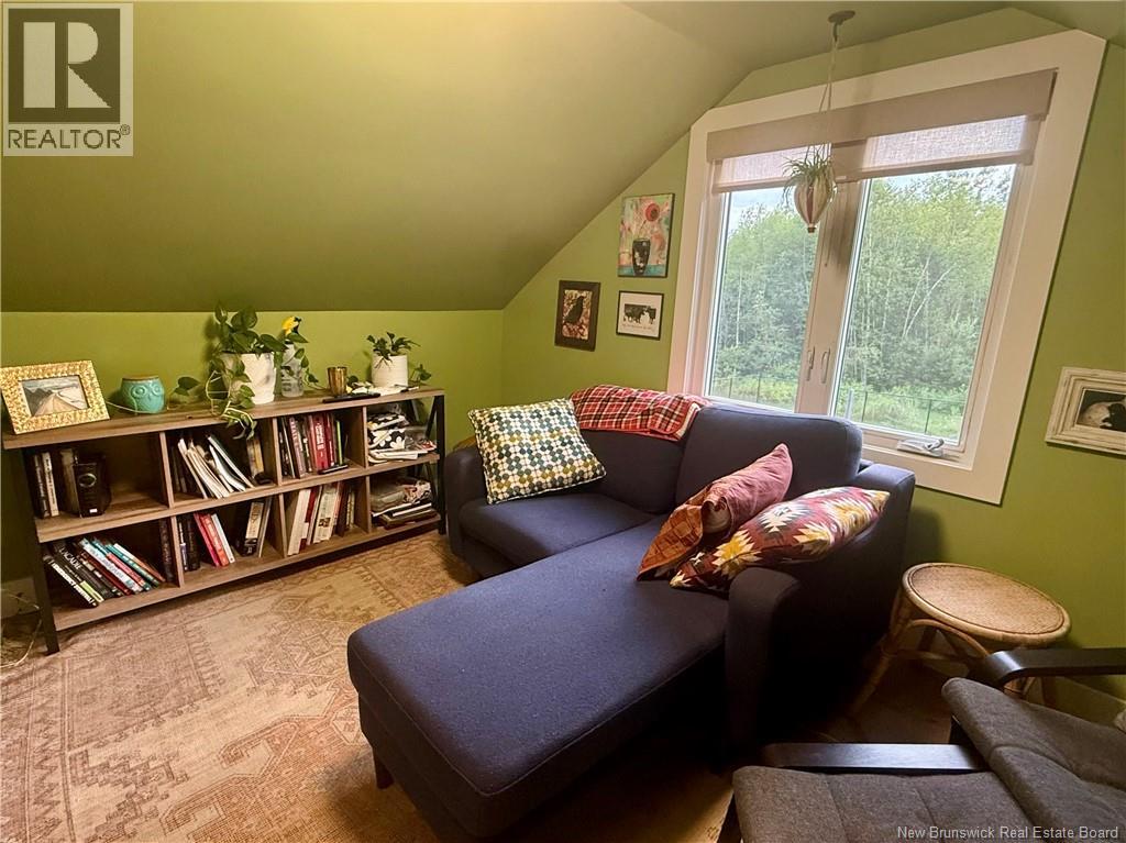 1567 Beaverbrook Road - 24