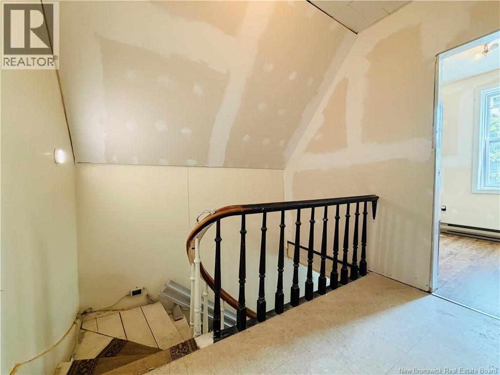 249 Wellington Street - 20