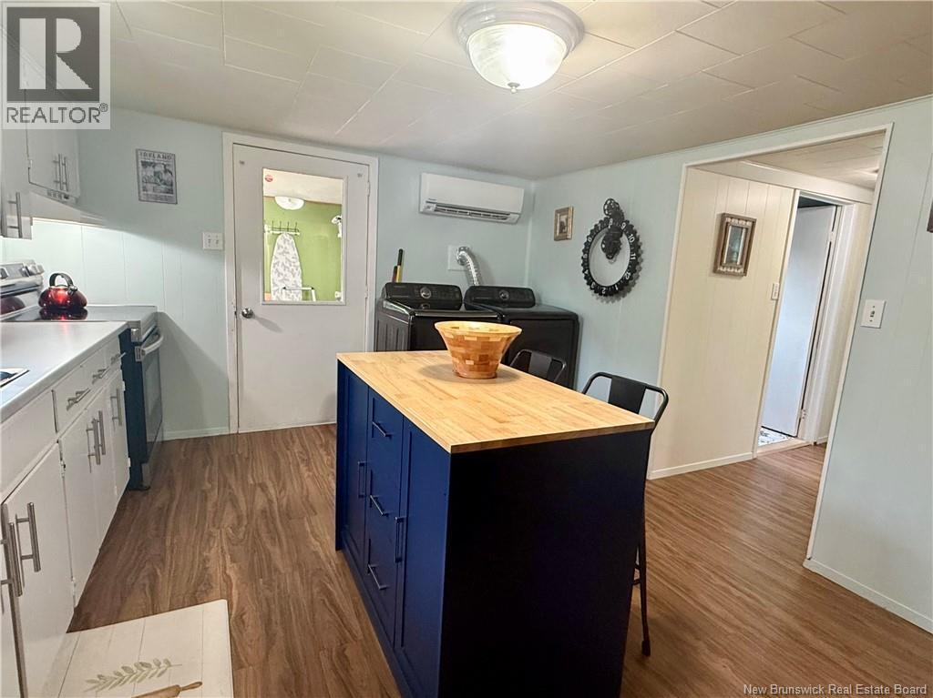 1567 Beaverbrook Road - 10